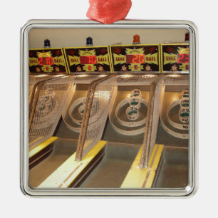 SKEE BALL! METAL ORNAMENT
