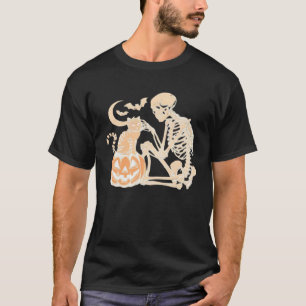 Skeleton Cat Skull kitty Cute Halloween Design Cla T-Shirt