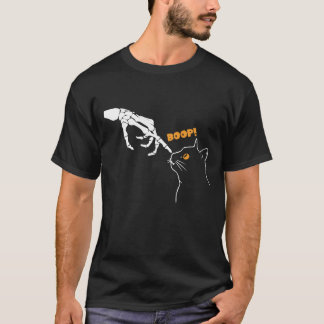 Skeleton Hand Boop On A Cat's Nose Funny Halloween T-Shirt