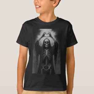 Skeleton Hands Heart Sign Scary Face Funny Hallowe T-Shirt