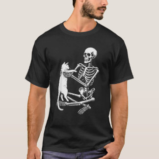 Skeleton Holding A Cat Funny Halloween Costume Cat T-Shirt