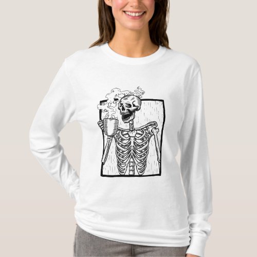 Skeleton Vintage Picture with Smiling Skull drinki T_Shirt