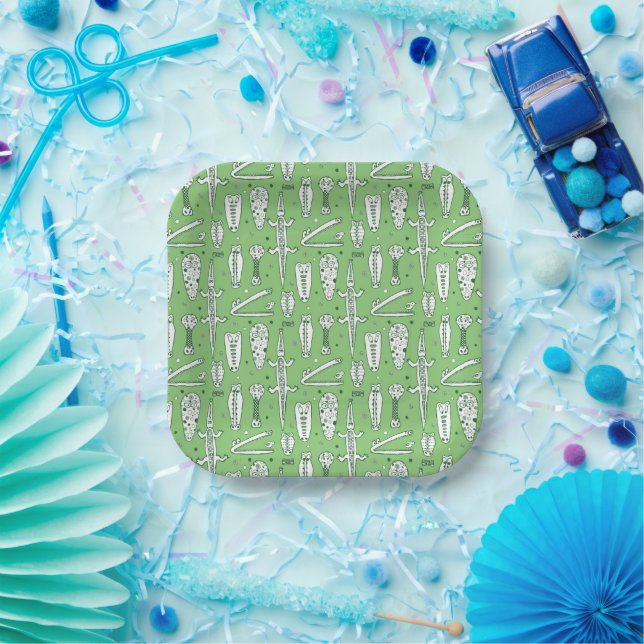 Sketch Crocodile Pattern Paper Plates (Party)