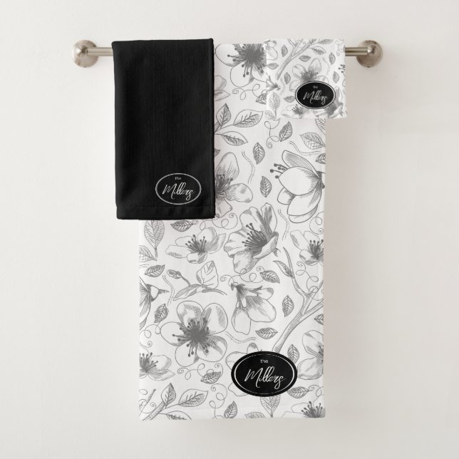 Sketched Floral Outline Pattern Gray/Wht ID939 Bath Towel Set (Insitu)