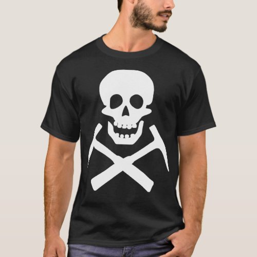 Skull amp Cross Pick Hammers T_Shirt