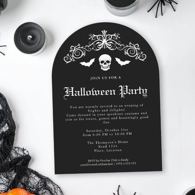 Skull And Bats Spooky Gothic Halloween Party Invitation (Creator Uploaded)