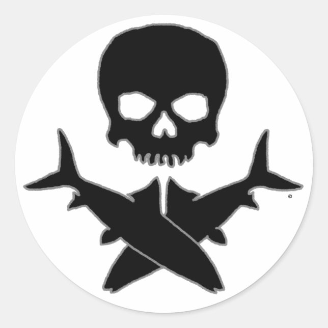 Skull and Crossbones by Patternwear© Classic Round Sticker (Front)