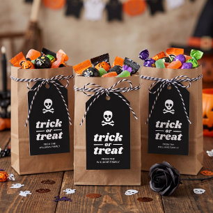 Skull and Crossbones Trick or Treat Party Favor Gift Tags