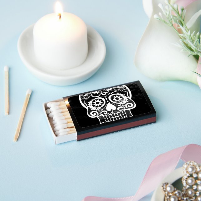Skull, black white04 matchboxes (Insitu)