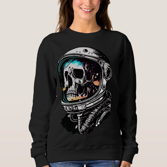 Skull in an astronaut helmet skull astronaut sweatshirt (Front)