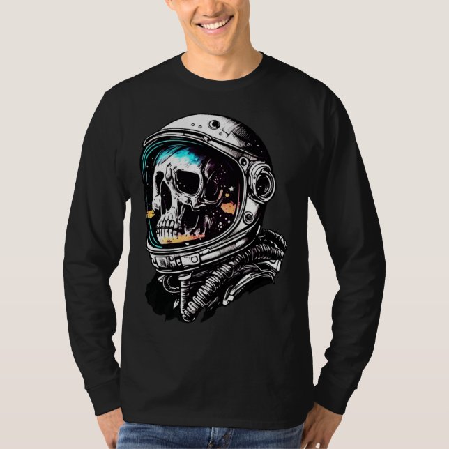 Skull in an astronaut helmet skull astronaut T-Shirt (Front)