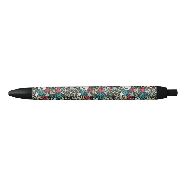 Skull in flowers pen (Front)