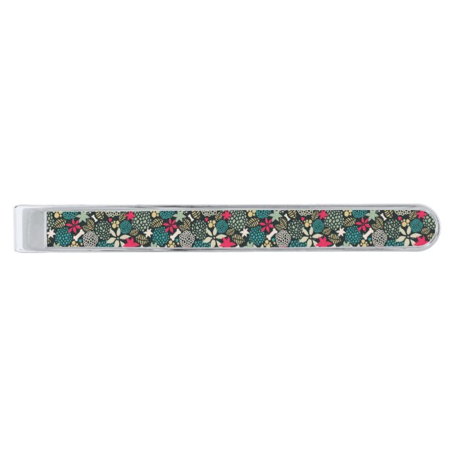 Skull in flowers silver finish tie bar (Front)