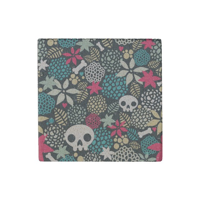 Skull in flowers stone magnet (Front)