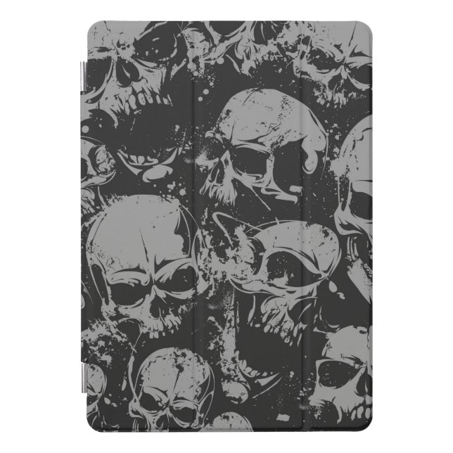 Skull iPad Cover in Gray and Black (Front)