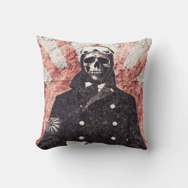 Skull kamikaze throw pillow (Front)