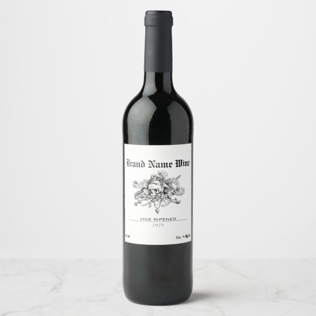 Skull Minimalist Creepy Halloween Pirate Wine Label (Front)