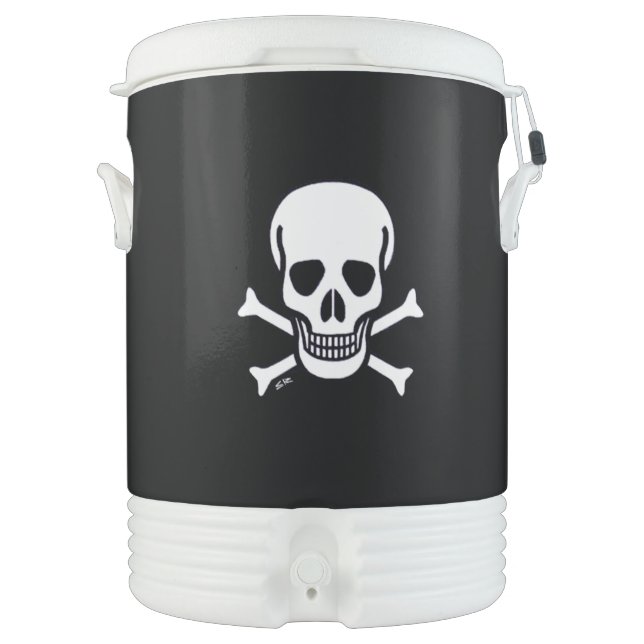 Skull n Bones Black Igloo beverage cooler 10 gal (Front)