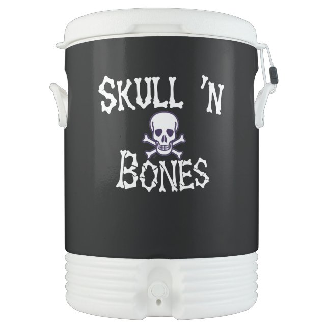 Skull n Bones Black Igloo beverage cooler 10 gal (Front)