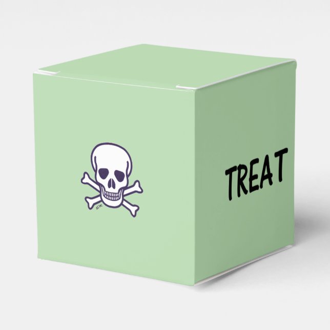 Skull n Bones Trick Treat green square favor boxes (Front Side)