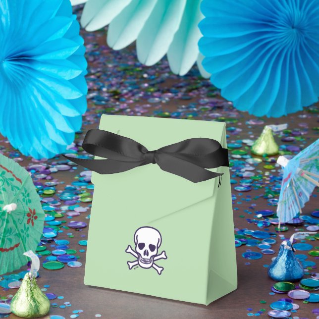 Skull n Bones Trick Treat green tent favor boxes s (Party)