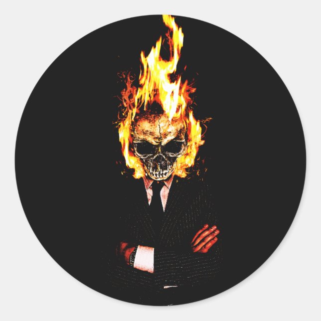 Skull on fire classic round sticker (Front)
