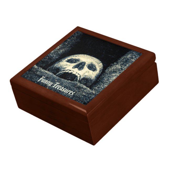 Skull Treasure Chest Funny Treasures Gift Box (Side)