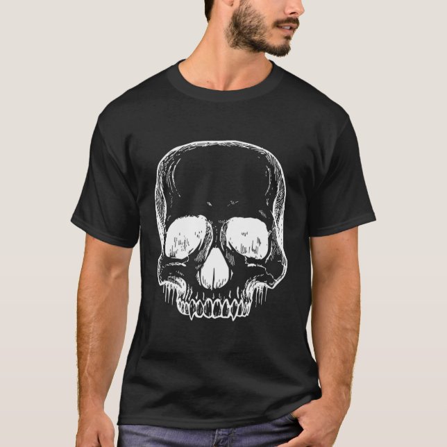 Skull Vampire Fangs Th Creepy T-Shirt (Front)