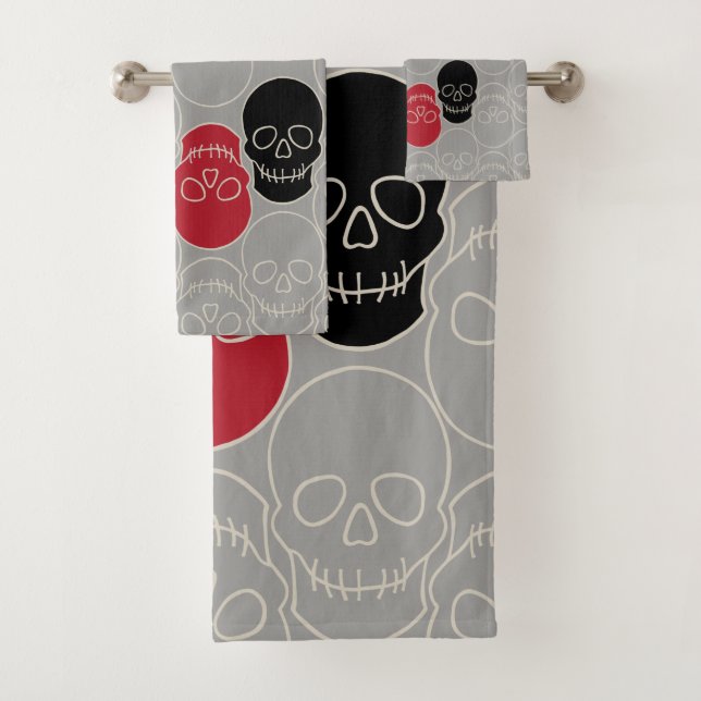 Skulls - Ghost Grey and Bone White Bath Towel Set (Insitu)