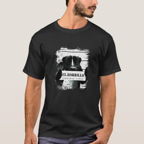 Skunk black and white forest animal gift T_Shirt