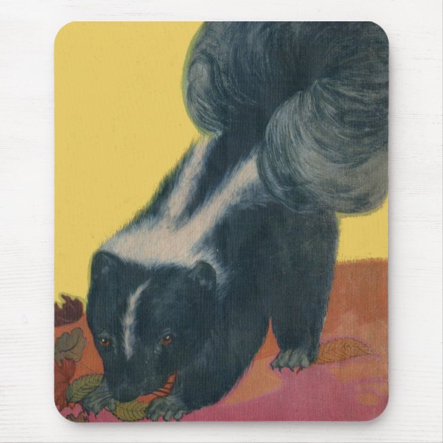 skunk mouse pad (Front)