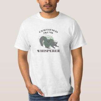 Skunk Whisperer - Skunk Pet Lover T-Shirt