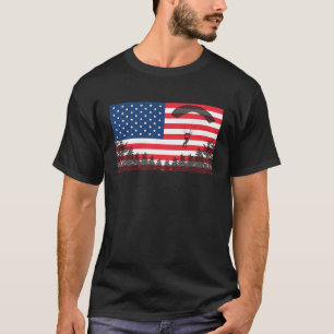 Skydiving USA Flag Skydiver  Parachute BASE Jump P T-Shirt
