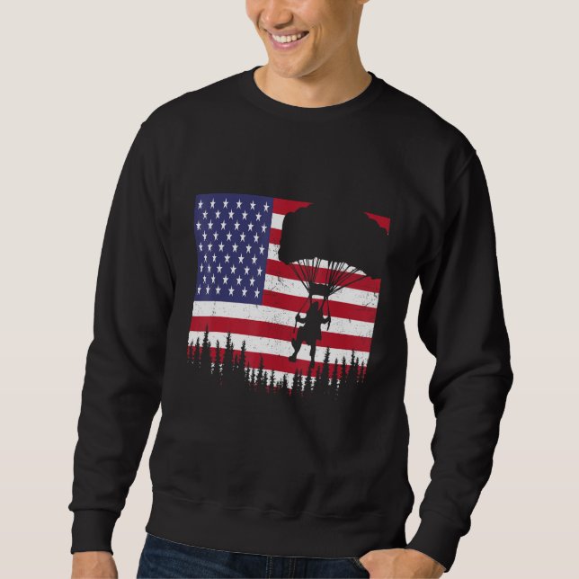 Skydiving Vintage American Flag Funny Skydiver Sky Sweatshirt (Front)