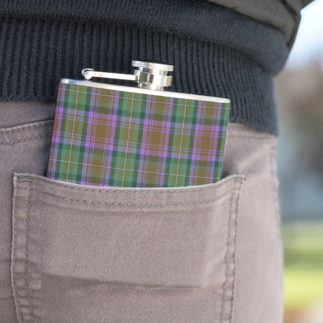 Skye Tartan Plaid Pattern Flask (In Situ)