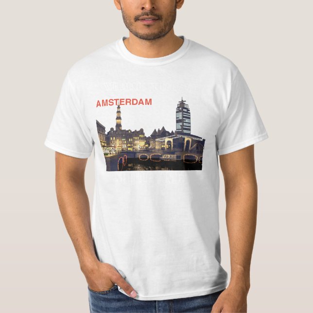 skyline_nacht_7 AMSTERDAM , WELCOME TO HOLLAND ... T-Shirt (Front)