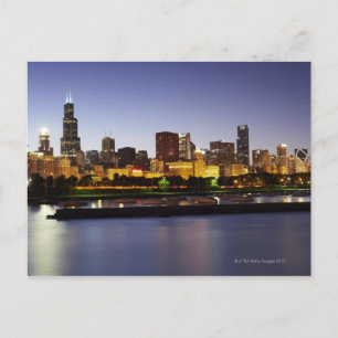 Skyline of downtown Chicago at dusk Postcard