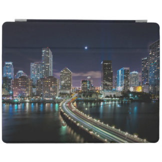 Skyline of Miami city with bridge at night iPad Smart Cover