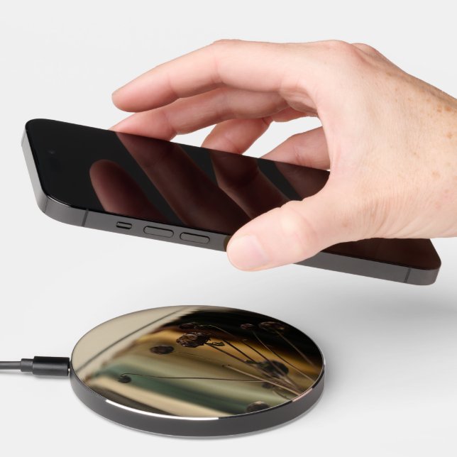 Sleek and Fast Wireless Charger (Hand)