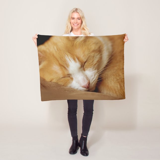 Sleeping Kitten Fleece Blanket (In Situ)