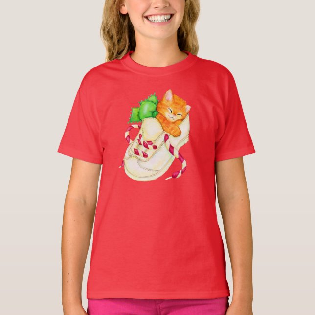 Sleeping kitten in shoe Christmas t-shirt (Front)