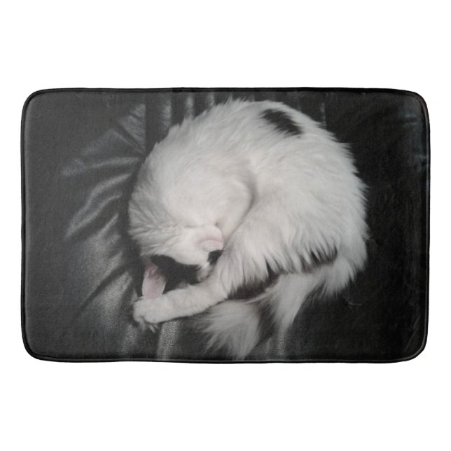 Sleepy Kitty Bathroom Mat (Front)