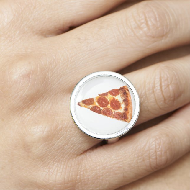 SlipperyJoe's classic pepperoni pizza slice melted Ring (In Situ)