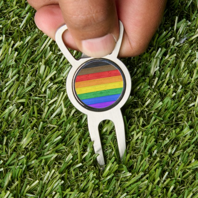SlipperyJoe's Inclusive gay pride flag textured ru Divot Tool (Insitu 1)