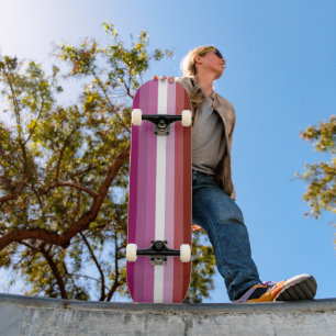 SlipperyJoe's lesbian pride flag feminine communit Skateboard