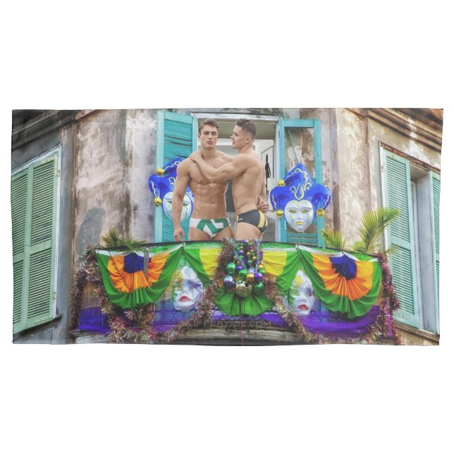 SlipperyJoe's Mardi Gras masks beads decorations s Pillow Case (Front)