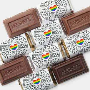 SlipperyJoe's maze encircles rainbow heart arrow m Hershey's Miniatures