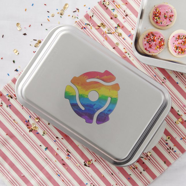 SlipperyJoe's plastic 45 RPM record adapter vibran Cake Pan (In Situ)