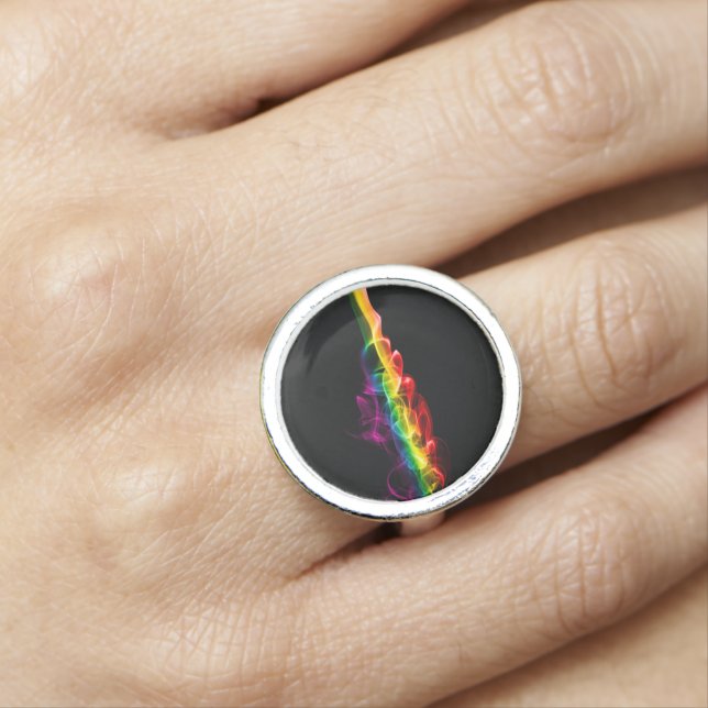 SlipperyJoe's plume of rainbow energy vapor caught Ring (In Situ)