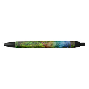 SlipperyJoe's rhinoceros lush tropical setting pri Pen